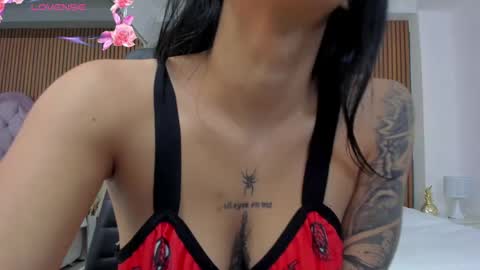 Naomi Frost online show from April 29, 1:27 pm