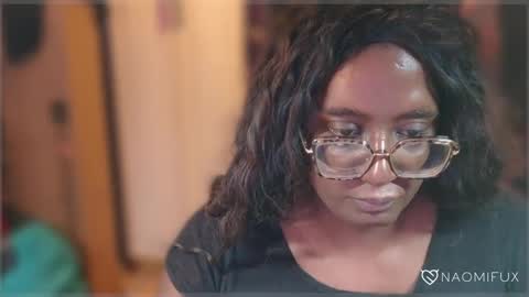 Snapshot of naomifux chatting on February 2, 4:22 pm Naomi online show from February 2, 4:22 pm