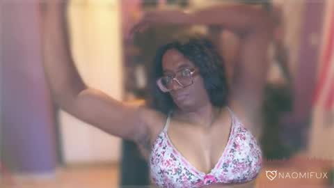 Snapshot of naomifux chatting on February 3, 5:14 pm Naomi online show from February 3, 5:14 pm