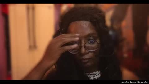 Snapshot of naomifux chatting on September 11, 9:54 am Naomi online show from September 11, 9:54 am