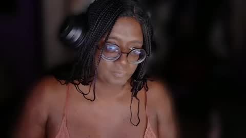 Snapshot of naomifux chatting on September 24, 6:31 am Naomi online show from September 24, 6:31 am