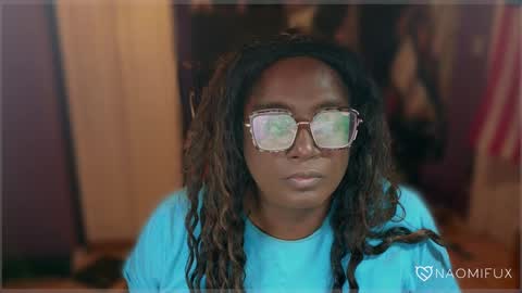 Snapshot of naomifux chatting on February 26, 2:41 am Naomi online show from February 26, 2:41 am