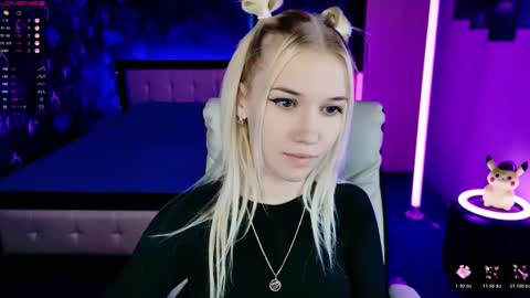 naomihita online show from November 27, 12:57 pm