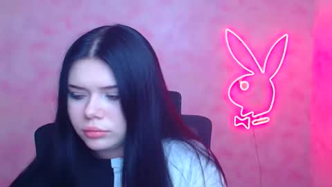 Naomi online show from December 17, 6:36 pm