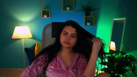 naomiwilsons online show from October 30, 2:28 pm