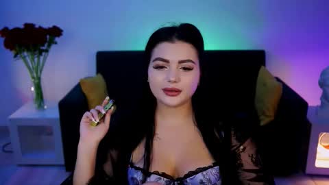 naomiwilsons online show from December 3, 1:12 pm