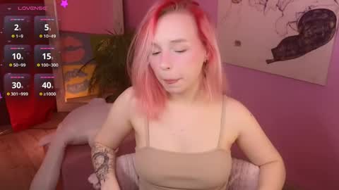 Naomi online show from May 13, 8:51 pm