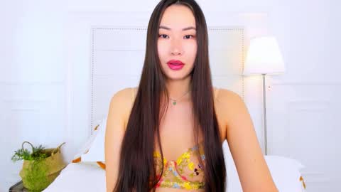 Naomi online show from February 17, 2:32 am