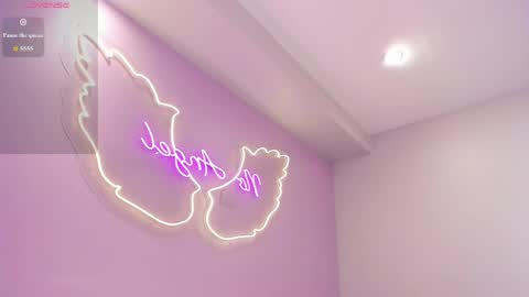 Naomy  online show from April 23, 11:29 am