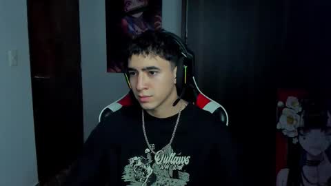 sebastian online show from December 1, 3:04 am