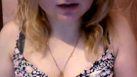 NarcisJill online show from January 22, 12:49 pm