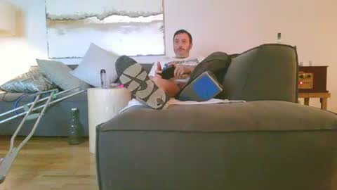 nassobout online show from April 6, 4:57 am