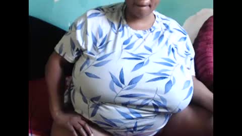 Lisa online show from December 3, 9:28 am