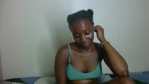 Snapshot of nastyivy1 chatting on October 22, 7:59 pm nastyivy1 online show from October 22, 7:59 pm