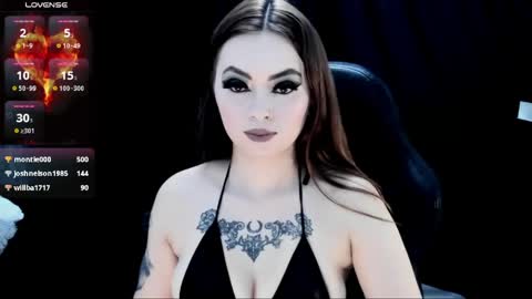 nastykatty_ online show from April 22, 10:28 pm