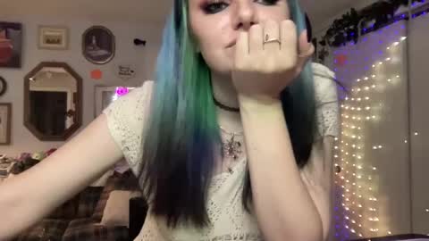     online show from September 28, 7:56 pm