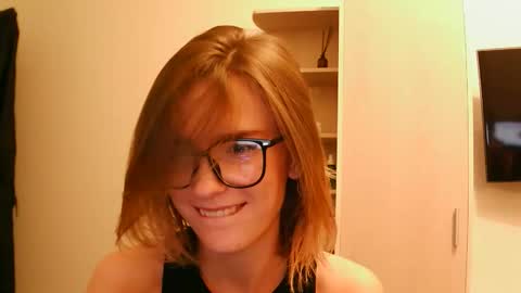 natali bright online show from March 22, 8:02 pm