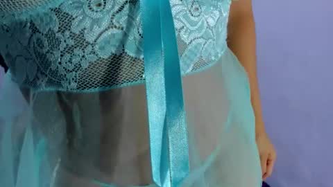 nataliaandjulliam online show from February 7, 5:10 am