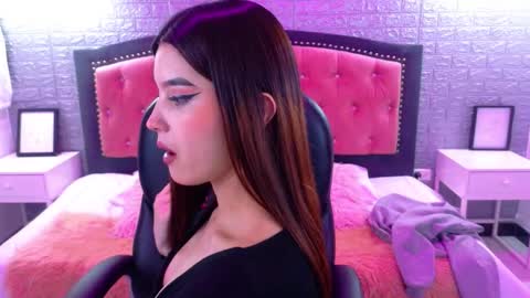 natalie  online show from October 9, 3:23 am