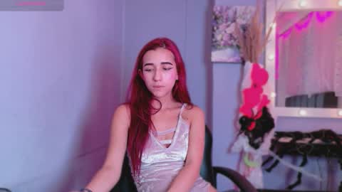 natalliapradas online show from October 23, 8:42 pm