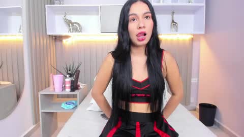 Nataly  online show from April 18, 12:18 pm