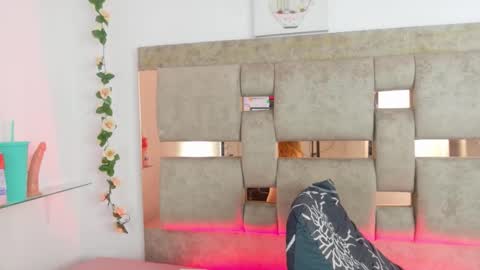 NATASHA online show from November 25, 3:16 am