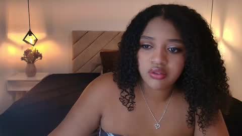 N A T A S H A online show from February 5, 8:45 pm