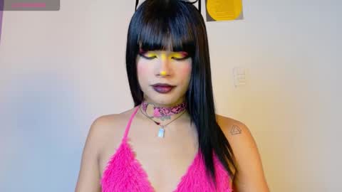 Snapshot of natasha_winz chatting on September 26, 5:26 am Natahsa online show from September 26, 5:26 am