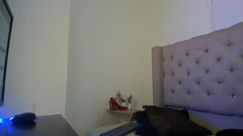 Natasha Claus online show from May 19, 6:59 pm