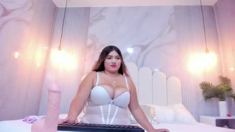 Natasha  online show from May 1, 2:27 am