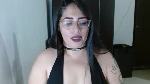 Natasha Smithe  online show from April 12, 1:09 am