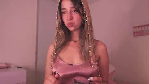 Natasha Independent model online show from April 9, 5:11 am