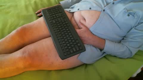 nate1x online show from February 5, 9:07 pm