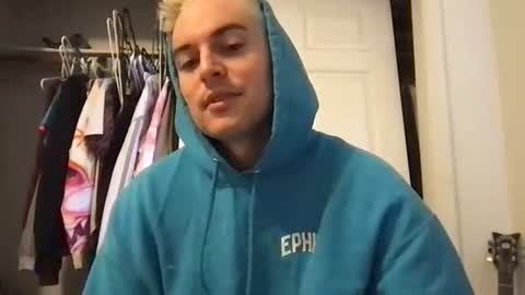 natetheexplorer online show from November 5, 9:06 pm