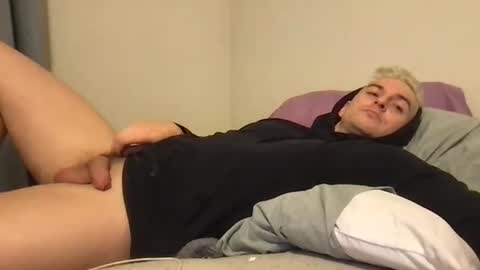 natetheexplorer online show from November 8, 2:14 am