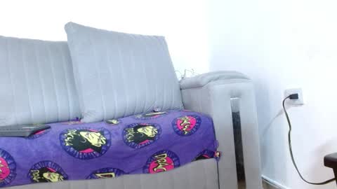 nath_dawson online show from November 28, 6:15 pm