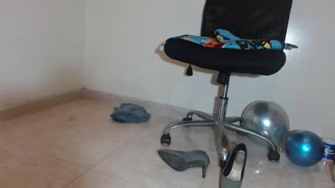 nath_dawson online show from September 15, 12:50 pm