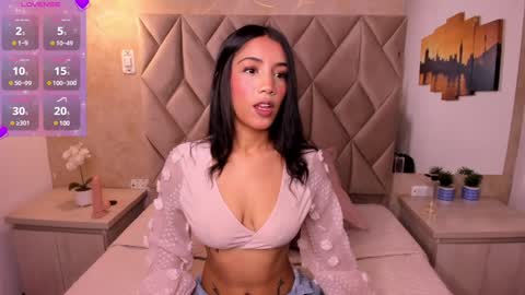 NATH QUIM online show from December 31, 6:46 pm