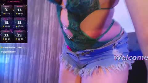 Snapshot of nathalia_zamu chatting on September 18, 4:16 am Natha online show from September 18, 4:16 am