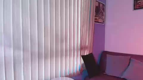nathaly_evans18 online show from March 10, 10:02 pm