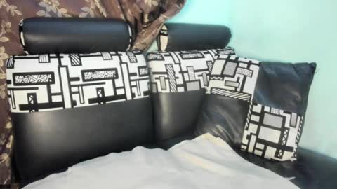 Nathaly online show from March 30, 9:59 pm