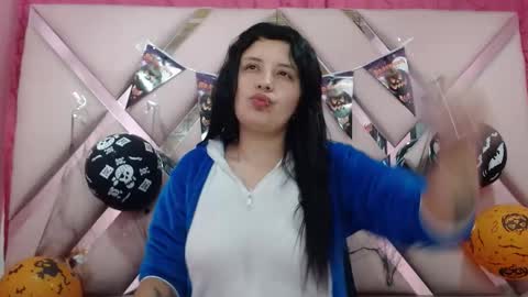 nathaly low online show from October 28, 2:56 am