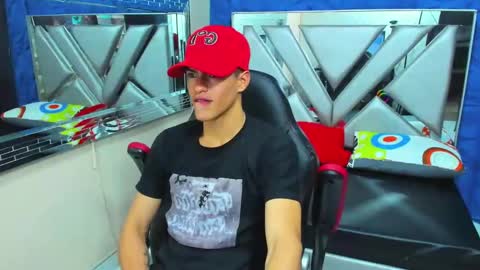 nathan_carson1 online show from December 29, 2:17 am