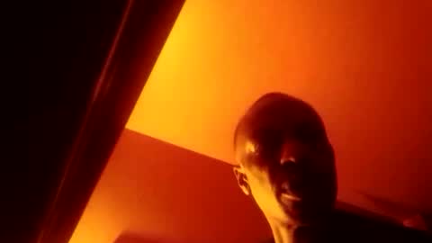 nathanbutler0 online show from January 13, 7:49 am