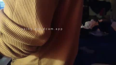 nathanbutler0 online show from October 19, 11:09 pm