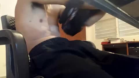 Jose online show from February 19, 7:37 pm