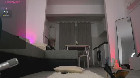 nattypierce online show from February 25, 4:35 pm