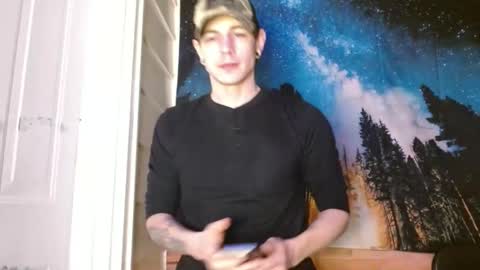 Snapshot of naturesbest951 chatting on March 7, 4:12 am NATURESBEST online show from March 7, 4:12 am