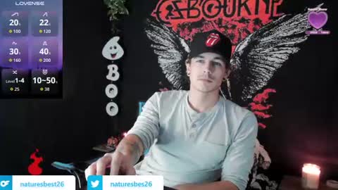 Snapshot of naturesbest951 chatting on October 22, 10:22 pm NATURESBEST online show from October 22, 10:22 pm