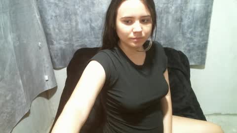 Snapshot of natyscoth chatting on December 11, 10:03 am      online show from December 11, 10:03 am